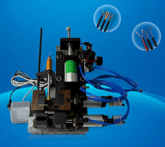 Pneumatic cable stripping